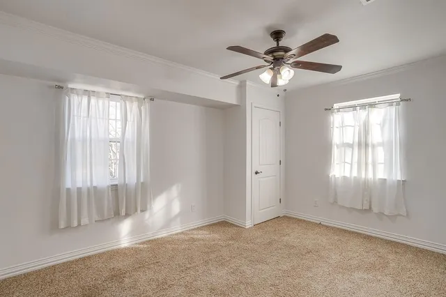 $325,000 | 7036 Crabtree Lane, North Richland Hills, TX 76182