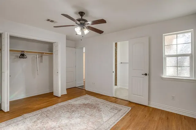 $325,000 | 7036 Crabtree Lane, North Richland Hills, TX 76182