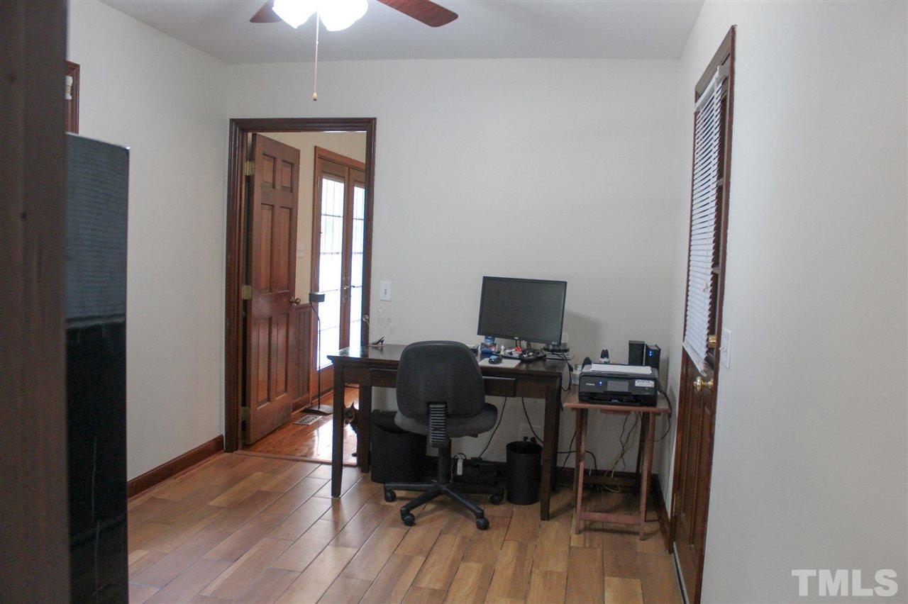 3513 Horseshoe Bend Raleigh, NC 27613 - Photo 18 of 29
