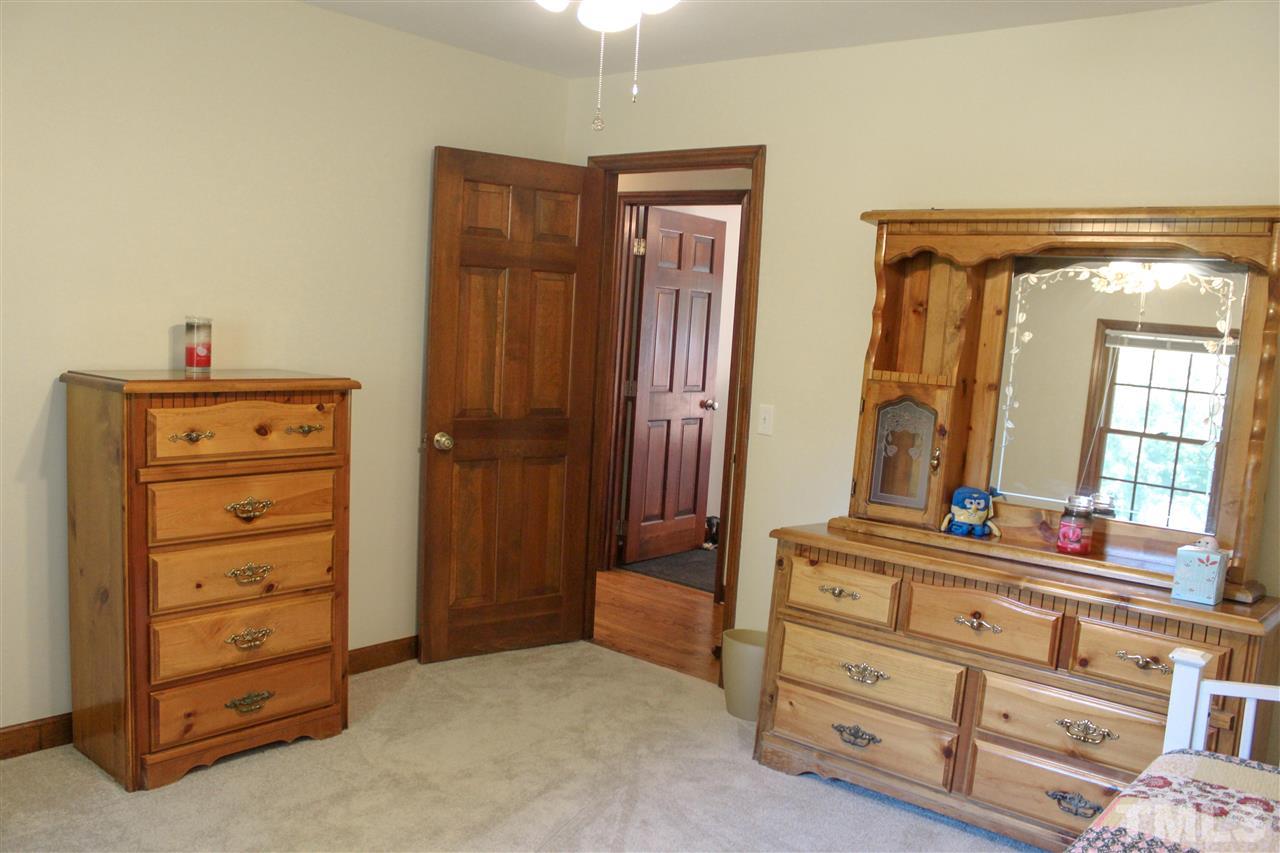 3513 Horseshoe Bend Raleigh, NC 27613 - Photo 25 of 29