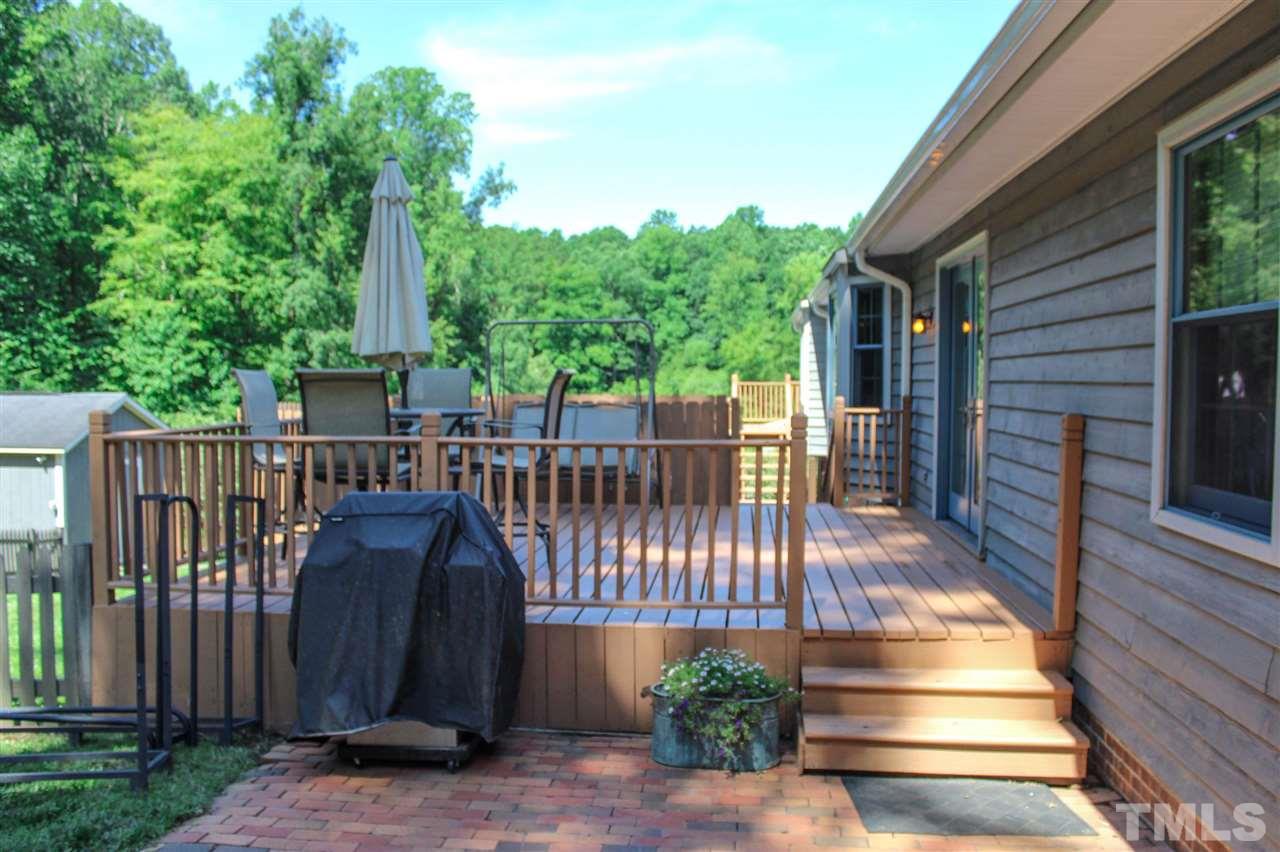 3513 Horseshoe Bend Raleigh, NC 27613 - Photo 6 of 29