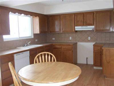 6066 North New Lothrop Road New Lothrop, MI 48460 - Photo 2 of 9 20186465-1.JPG