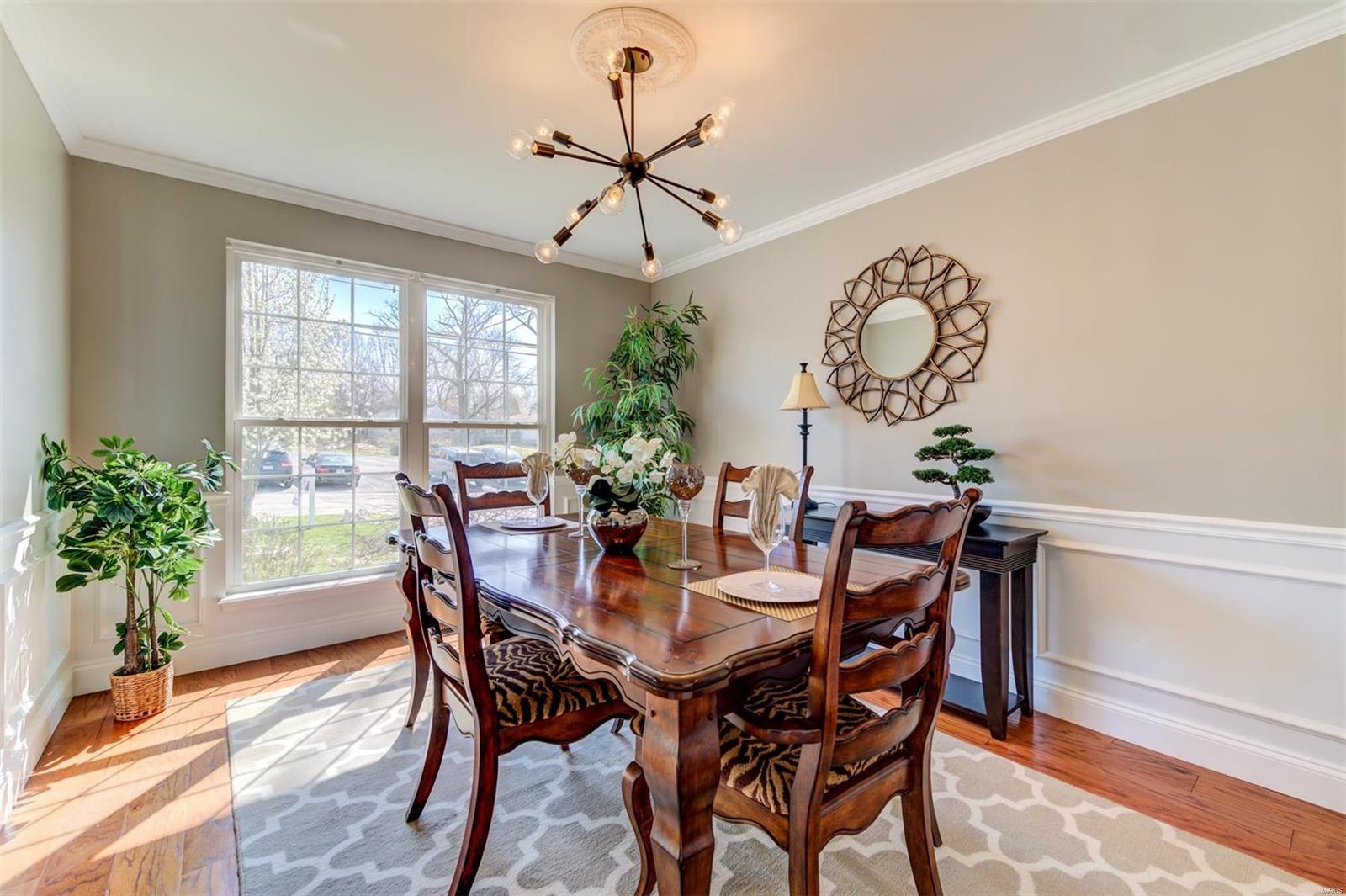 9357 Golden Gate Road St. Louis, MO 63144 - Photo 4 of 57 Gallery Image 4