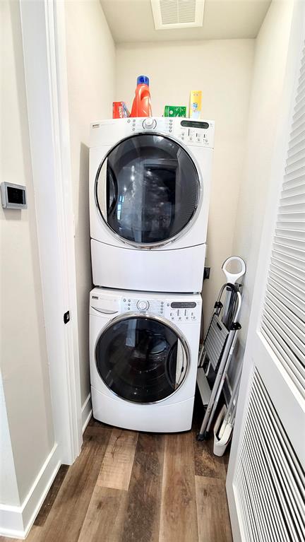 3412 Scenic Point Road, Unit 305 Graford, TX 76449 - Photo 14 of 37 a utility room with dryer and washer