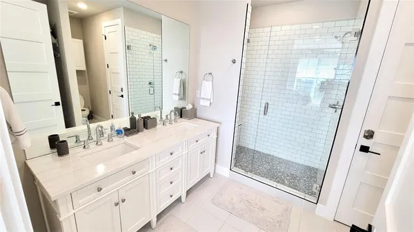 $560,000 | 3412 Scenic Point Road, Unit 305, Graford, TX 76449