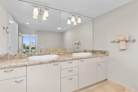 $1,759,000 | 45 Hendricks Isle, Unit 403, Fort Lauderdale, FL 33301