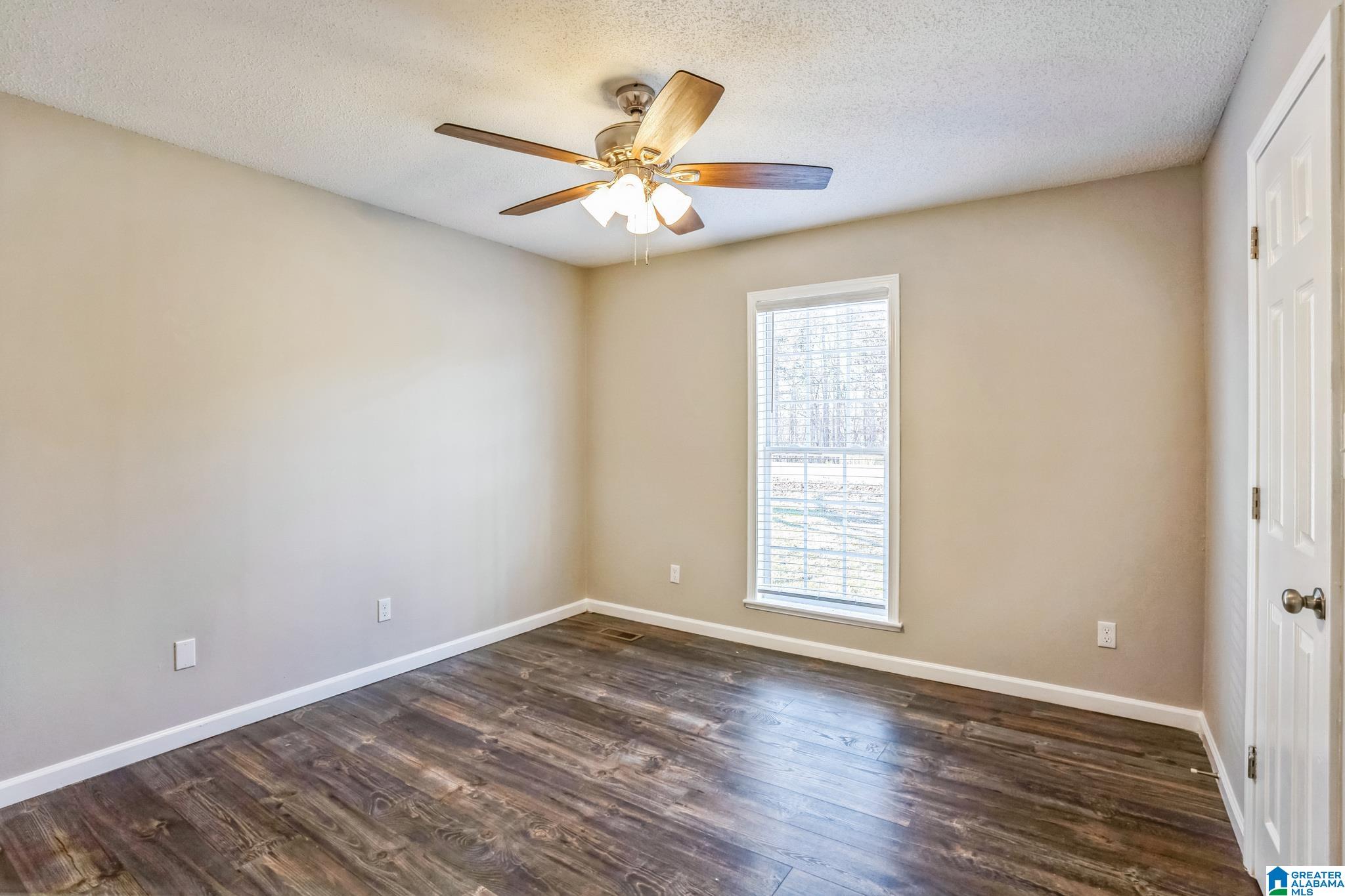 228 South Hillcrest Road Odenville, AL 35120 - Photo 21 of 30