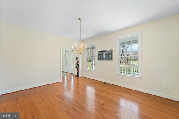 $775,000 | 6380 Mallard Lane, Lothian, MD 20711