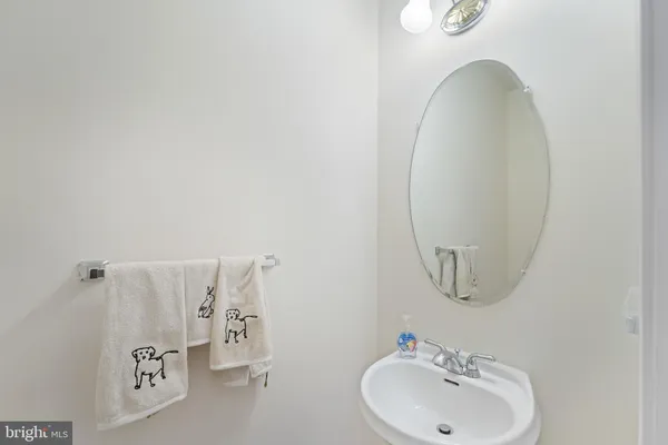 $775,000 | 6380 Mallard Lane, Lothian, MD 20711