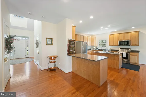 $775,000 | 6380 Mallard Lane, Lothian, MD 20711