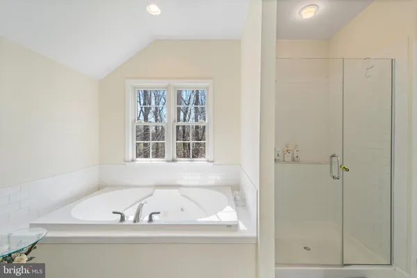 $775,000 | 6380 Mallard Lane, Lothian, MD 20711