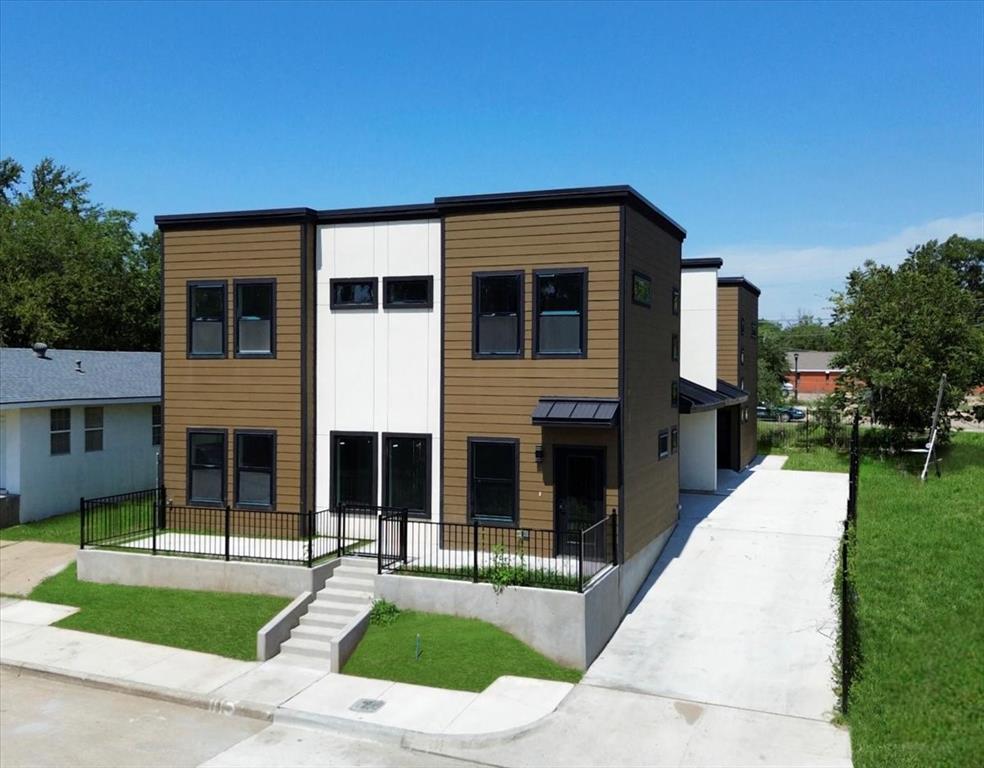 1116 East Oleander Street Fort Worth, TX 76104 - Photo 2 of 32 a view of a house with a yard