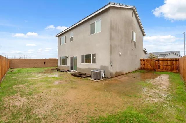 $543,000 | 7012 West Donner Avenue, Fresno, CA 93723