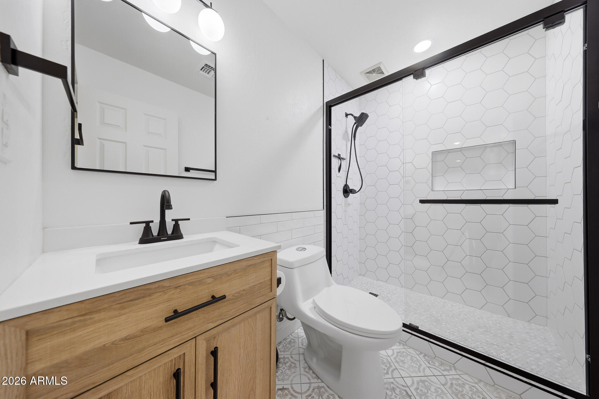 43214 West Magnolia Road Maricopa, AZ 85138 - Photo 13 of 44 Guests Bathroom