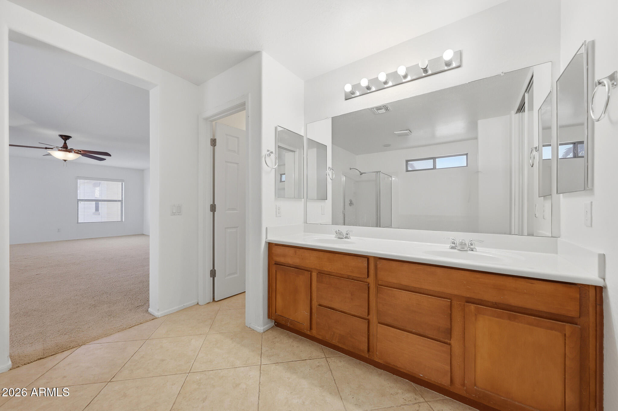 43214 West Magnolia Road Maricopa, AZ 85138 - Photo 19 of 44 Owner's Suite Bathroom