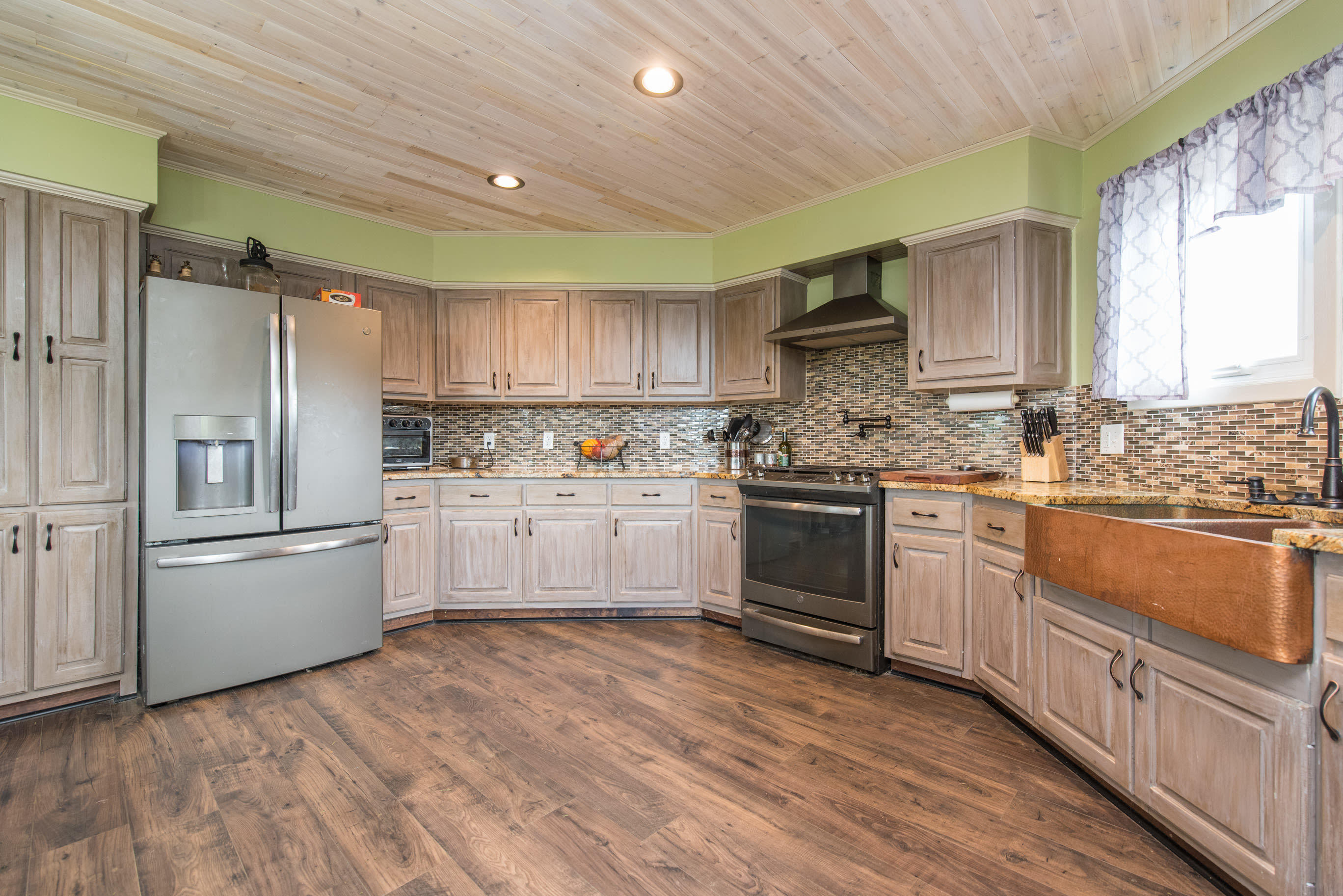 4247 Scaffold Cane Road Mount Vernon, KY 40456 - Photo 14 of 39 Kitchen