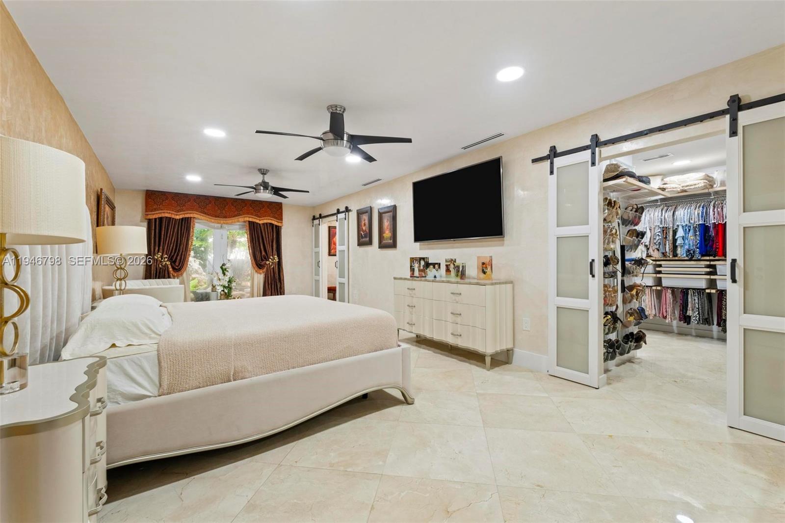 185 Southwest 130th Avenue Miami, FL 33184 - Photo 32 of 92