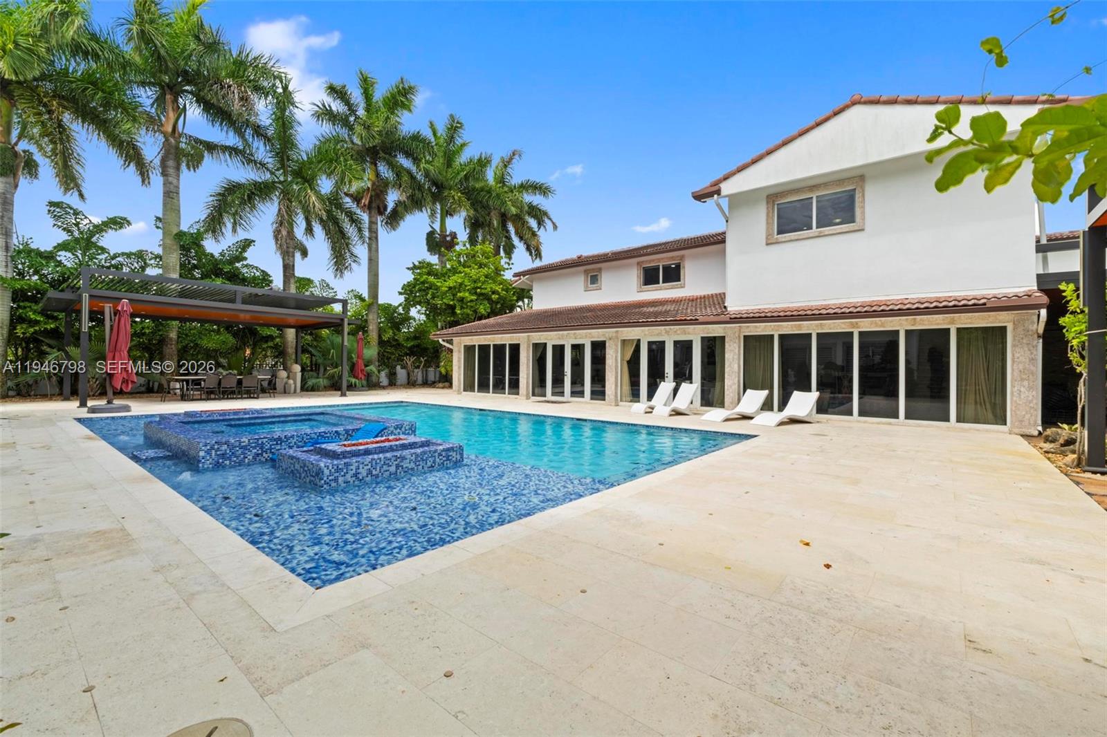 185 Southwest 130th Avenue Miami, FL 33184 - Photo 47 of 92