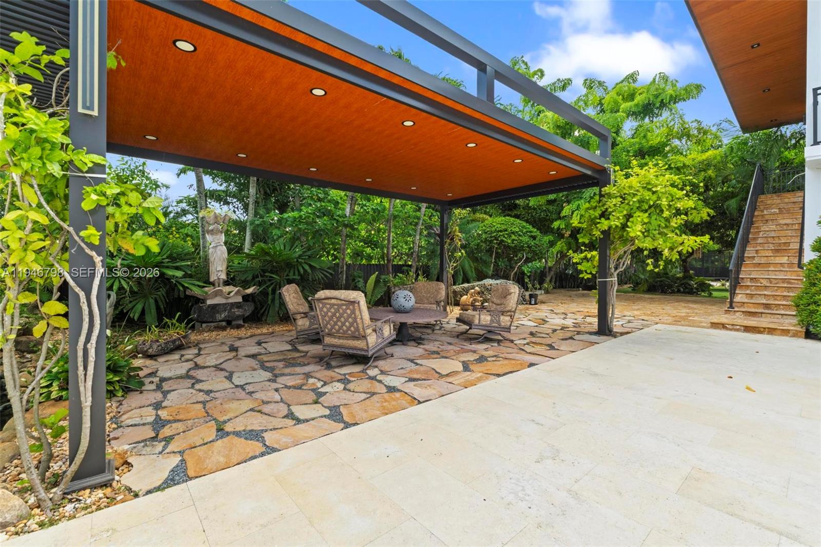 185 Southwest 130th Avenue Miami, FL 33184 - Photo 50 of 92