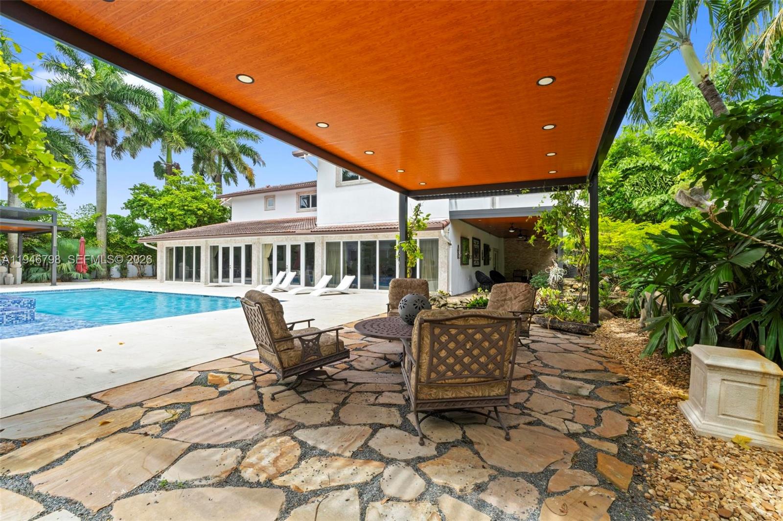 185 Southwest 130th Avenue Miami, FL 33184 - Photo 51 of 92