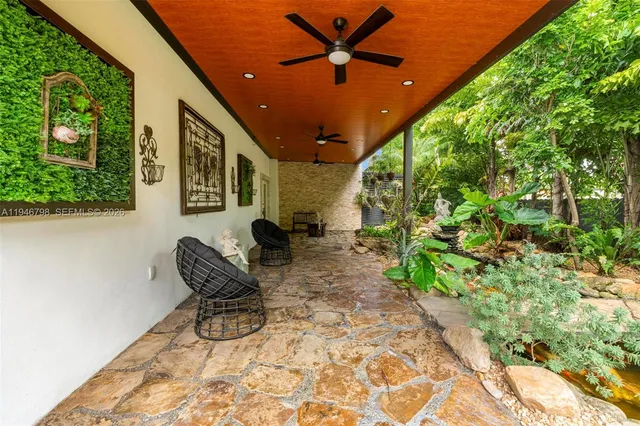 $3,999,000 | 185 Southwest 130th Avenue, Miami, FL 33182