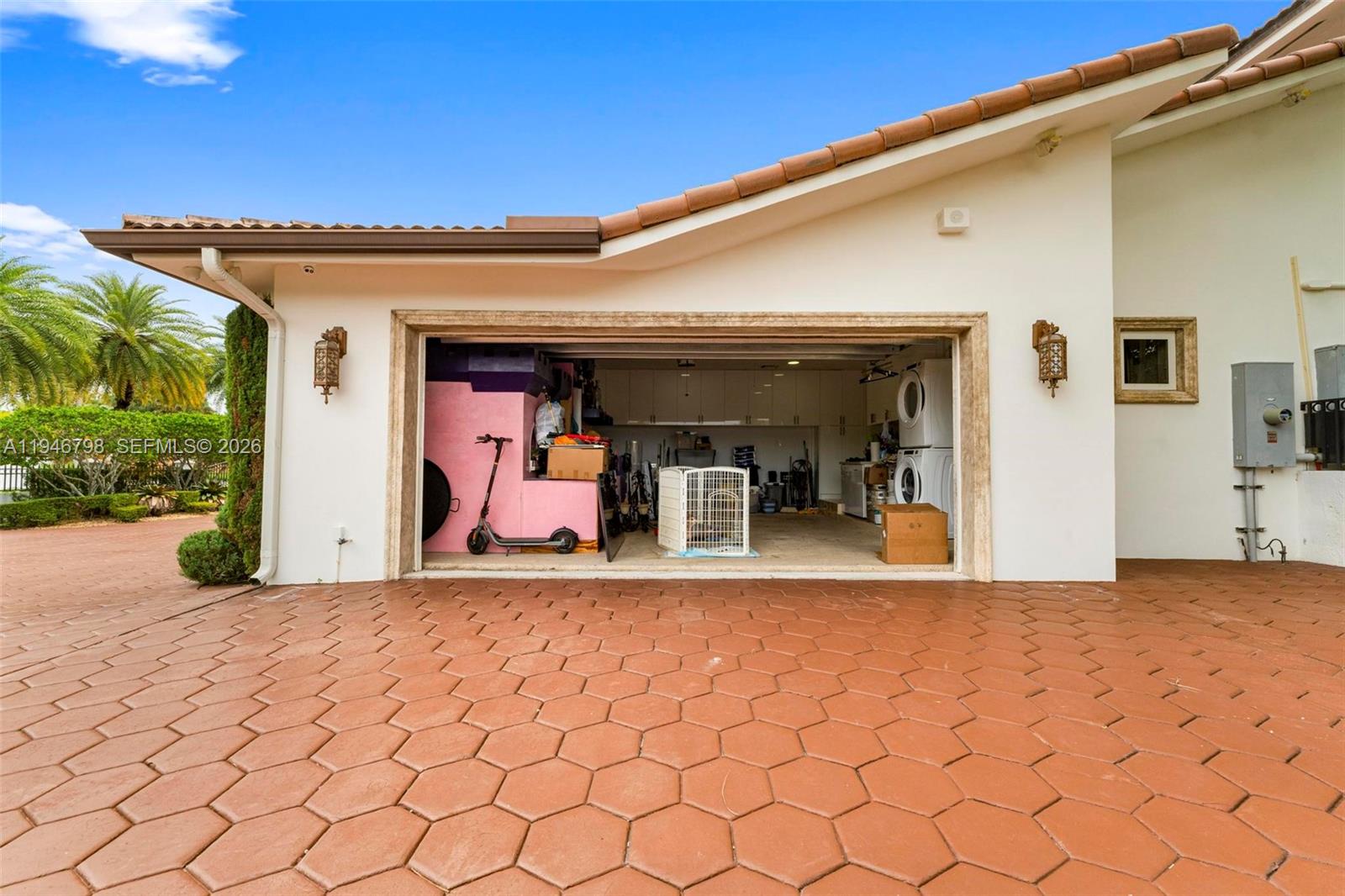 185 Southwest 130th Avenue Miami, FL 33184 - Photo 61 of 92