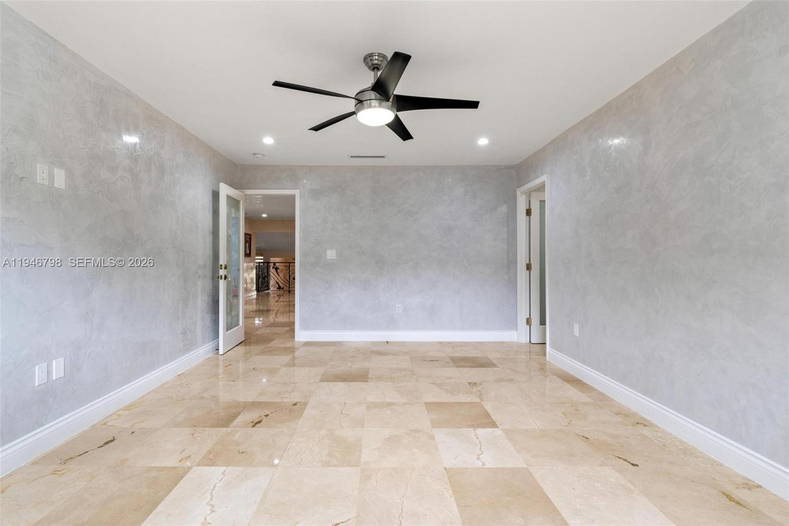 185 Southwest 130th Avenue Miami, FL 33184 - Photo 77 of 92