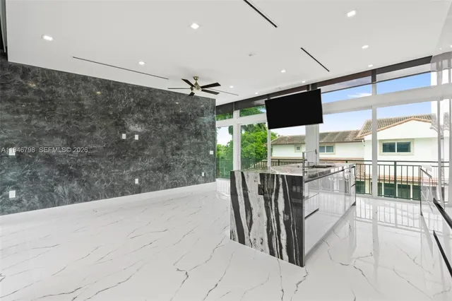 $3,999,000 | 185 Southwest 130th Avenue, Miami, FL 33182