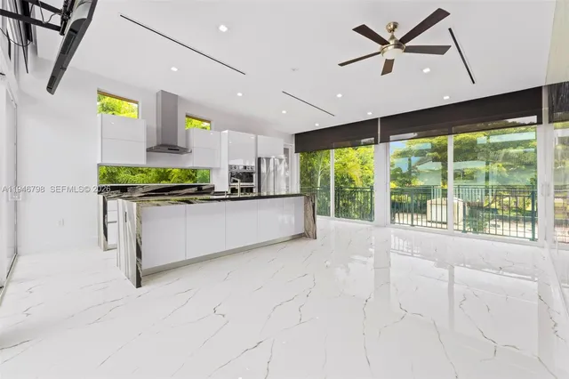 $3,999,000 | 185 Southwest 130th Avenue, Miami, FL 33182