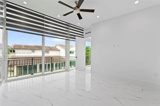 $3,999,000 | 185 Southwest 130th Avenue, Miami, FL 33182