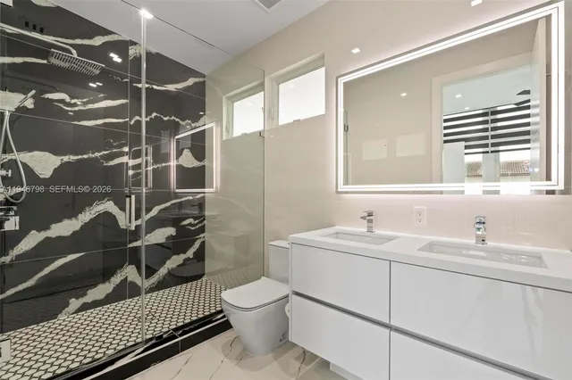 $3,999,000 | 185 Southwest 130th Avenue, Miami, FL 33182