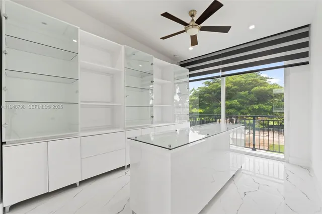 $3,999,000 | 185 Southwest 130th Avenue, Miami, FL 33182