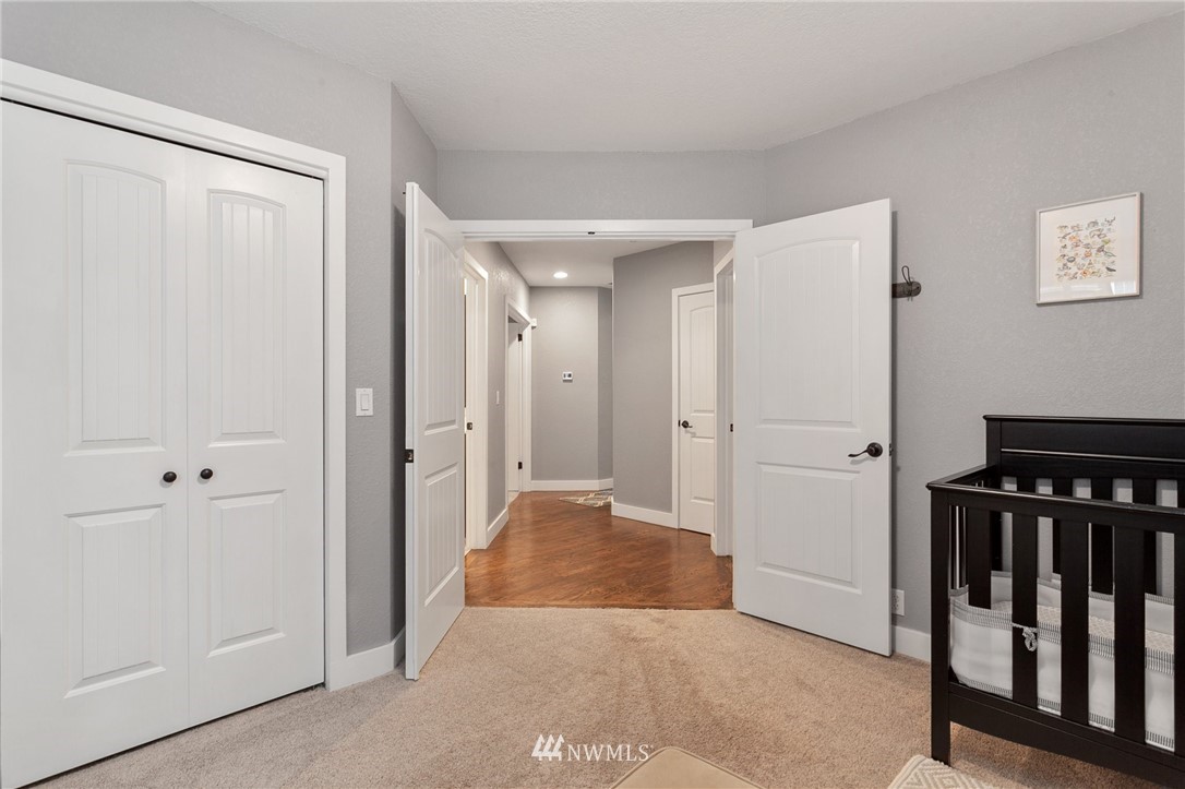 18618 112th Avenue Southeast Renton, WA 98055 - Photo 20 of 29 Gallery Image 20