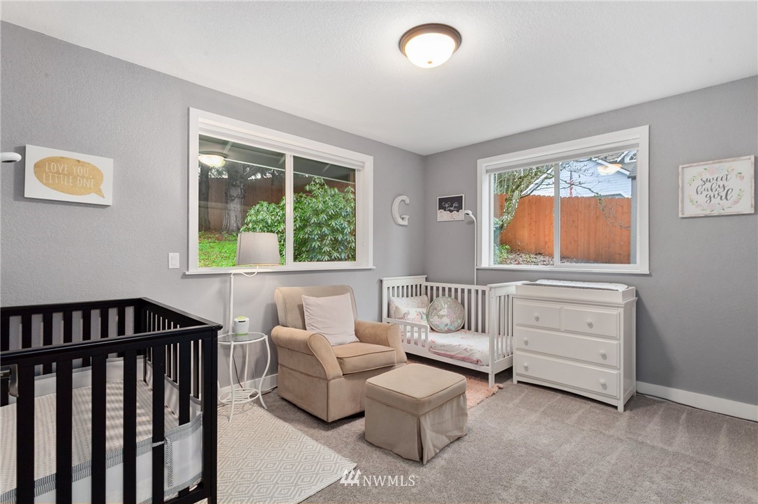 18618 112th Avenue Southeast Renton, WA 98055 - Photo 21 of 29 Gallery Image 21
