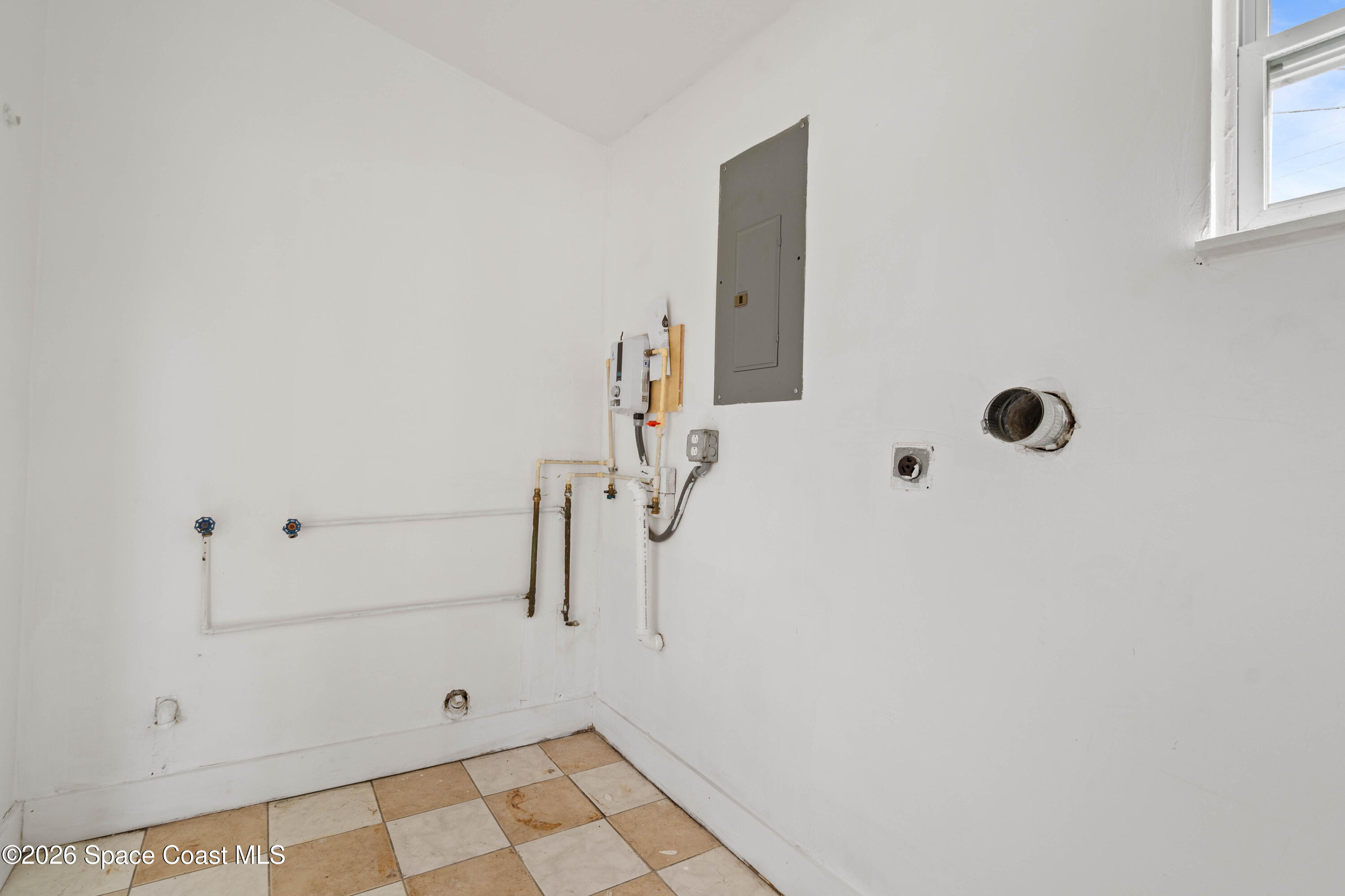 4037 Edwards Street Melbourne, FL 32901 - Photo 16 of 20