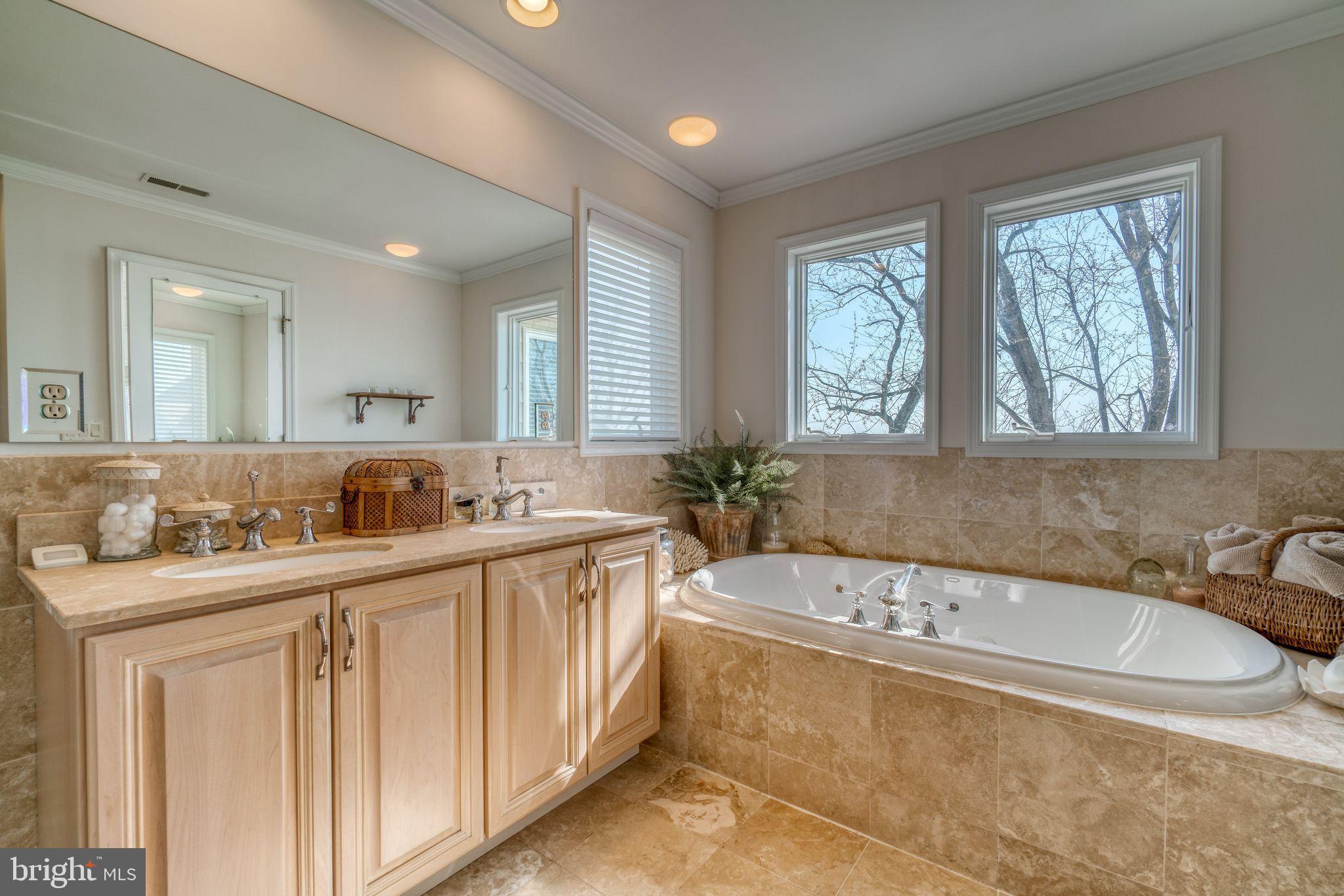 5840 Beach Road Rock Hall, MD 21661 - Photo 23 of 48 Gallery Image 23