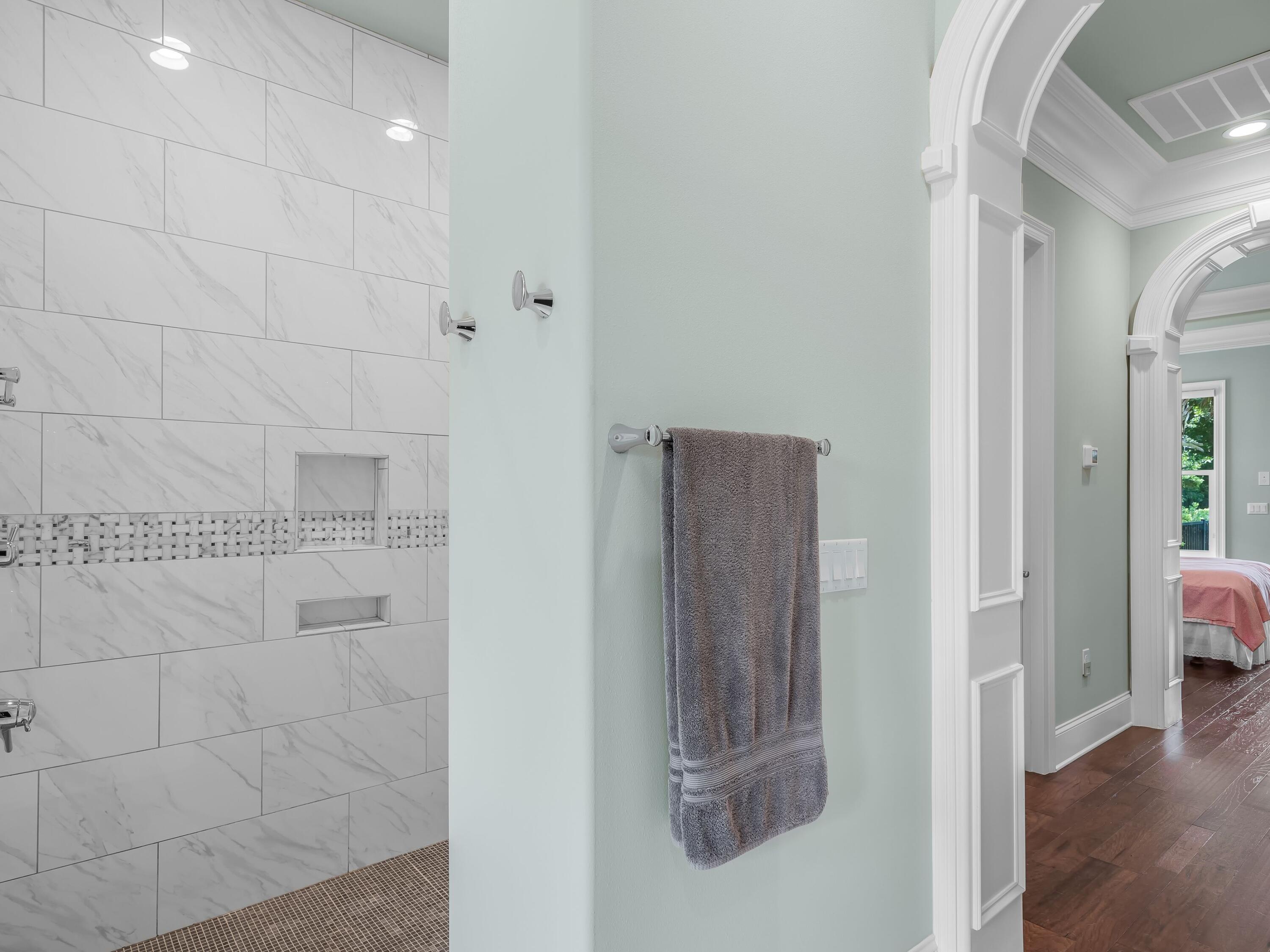 2916 Pine Valley Drive Sandestin, FL 32550 - Photo 31 of 48 a bathroom with a shower