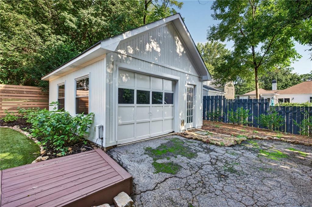371 Deering Road Northwest Atlanta, GA 30309 - Photo 22 of 27 Gallery Image 22