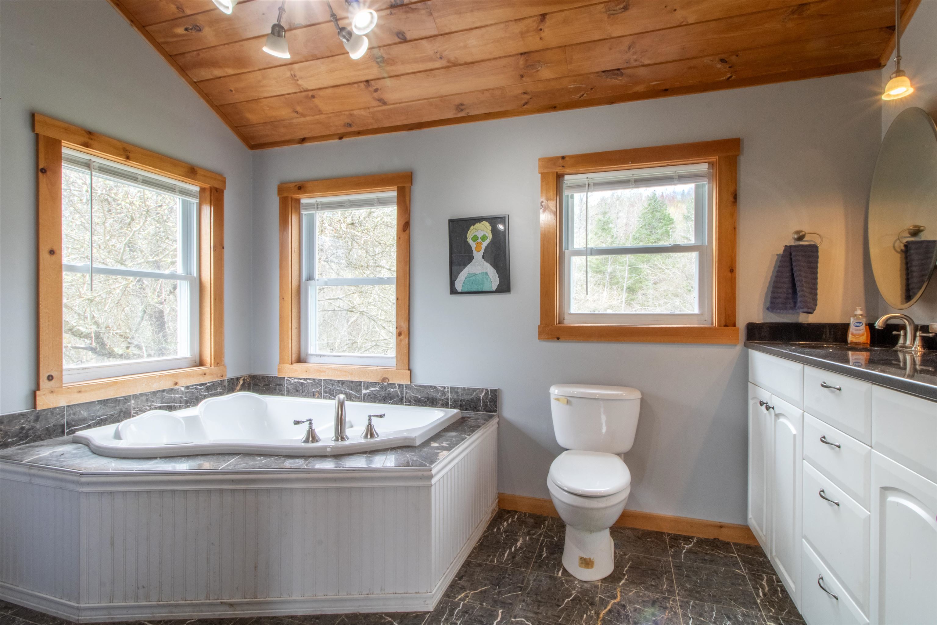 2111 Beebe Road Derby, VT 05855 - Photo 24 of 44