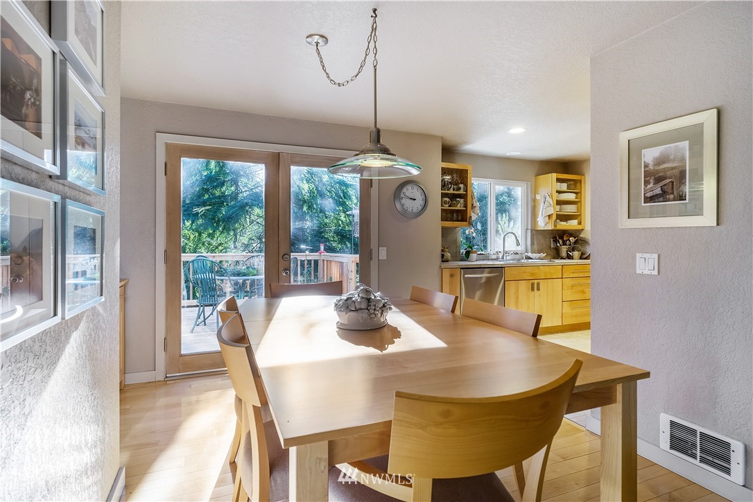 1728 170th Place Southeast Bothell, WA 98012 - Photo 12 of 25 Gallery Image 12