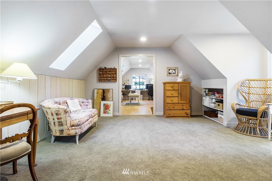 1728 170th Place Southeast Bothell, WA 98012 - Photo 20 of 25 Gallery Image 20