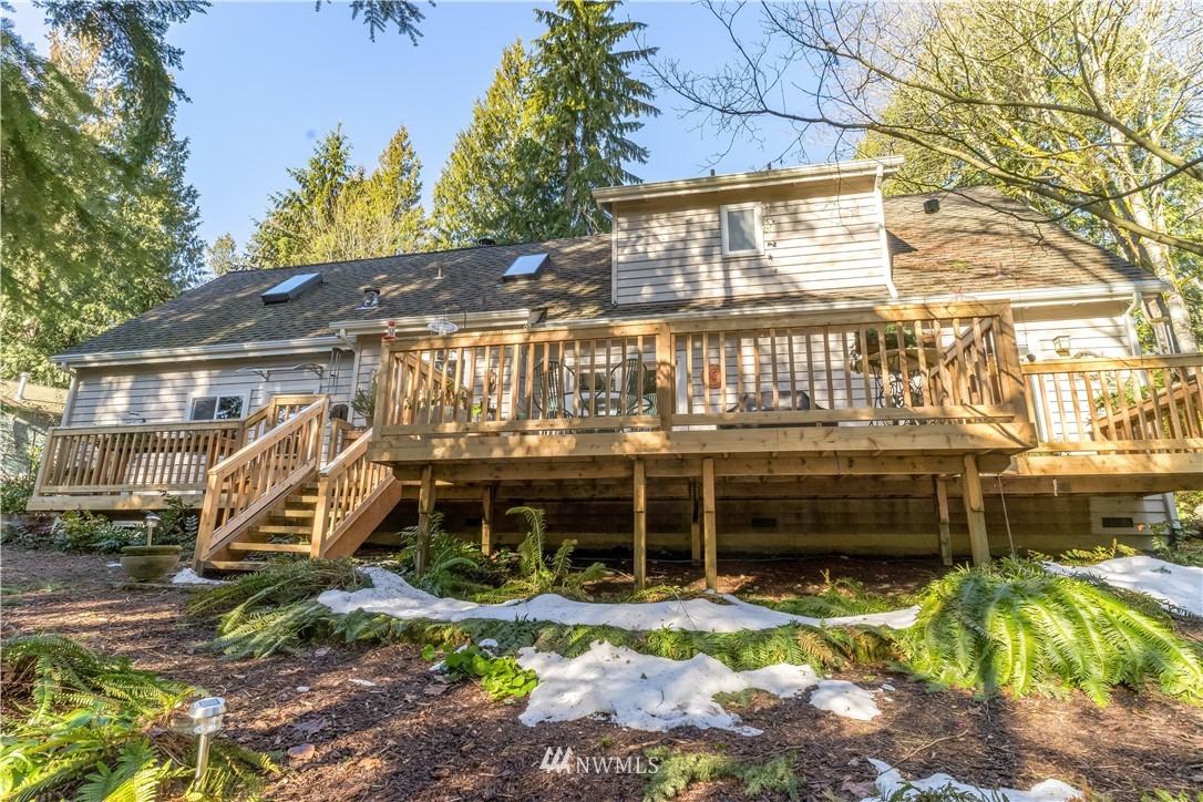 1728 170th Place Southeast Bothell, WA 98012 - Photo 5 of 25 Gallery Image 5