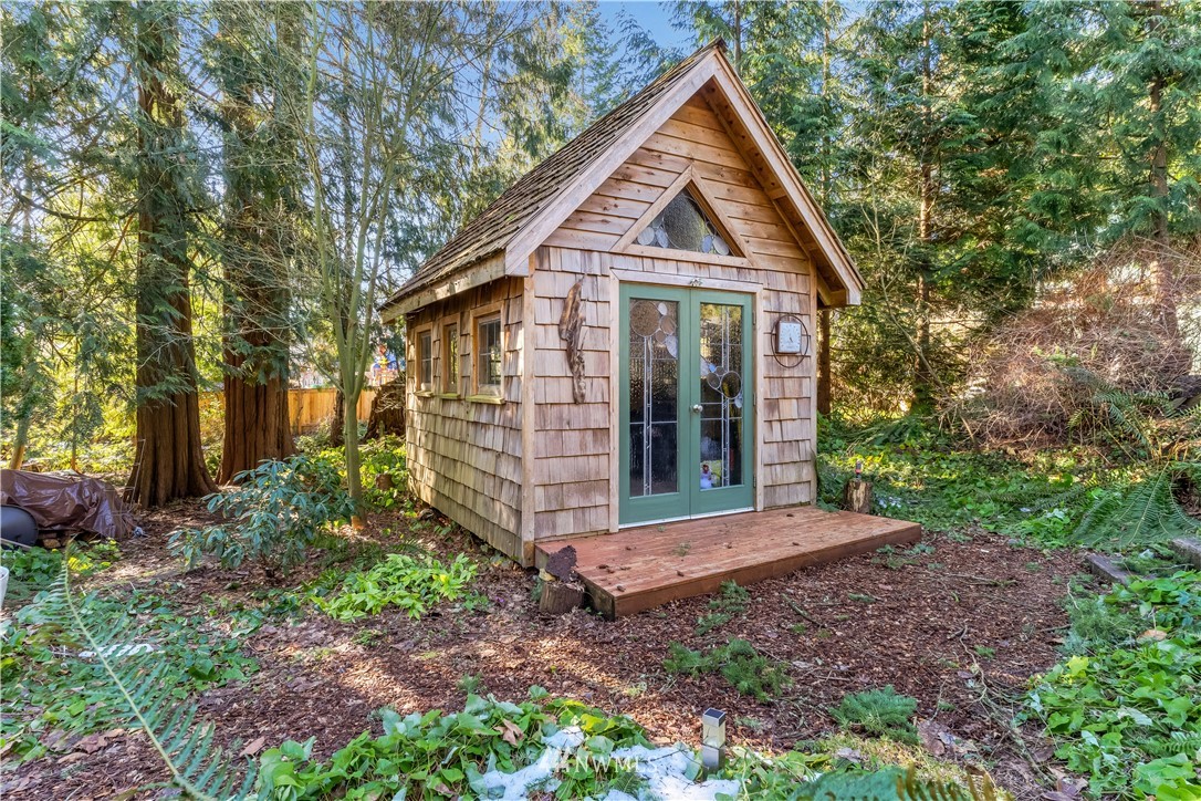 1728 170th Place Southeast Bothell, WA 98012 - Photo 8 of 25 Gallery Image 8