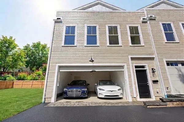 $1,399,900 | 257 R Market Street, Unit C, Boston, MA 02135
