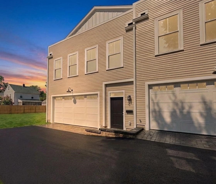 257 R Market Street, Unit C Boston, MA 02135 - Photo 2 of 41