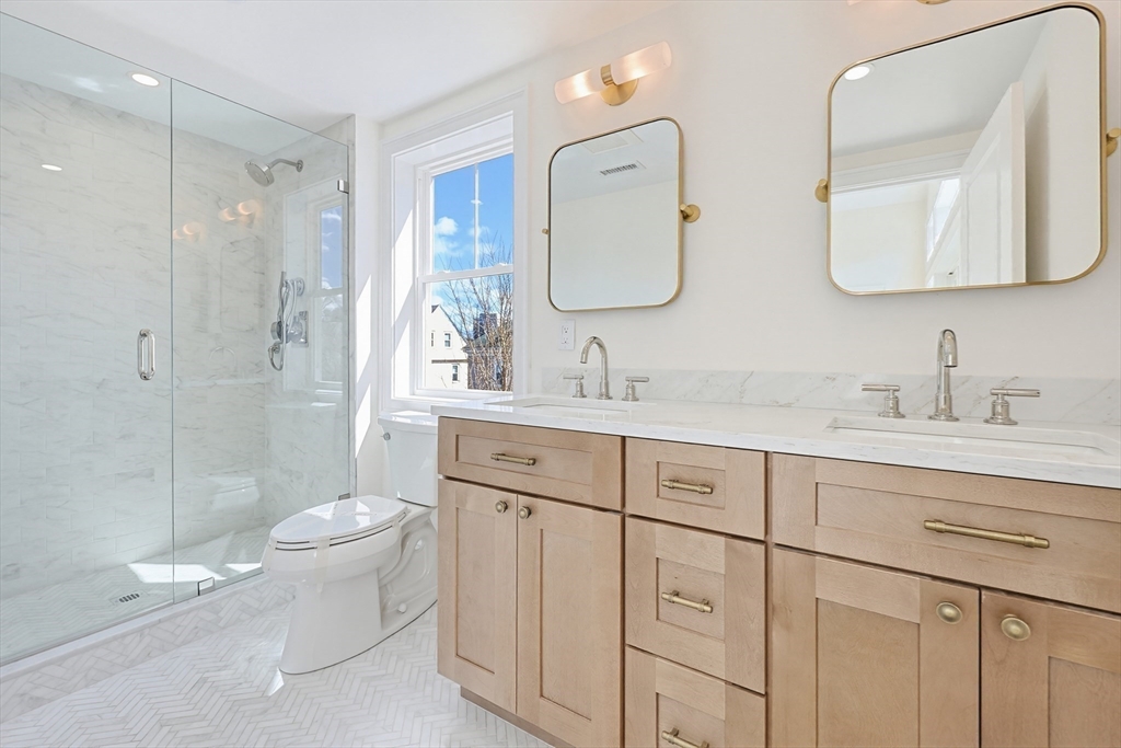 257 R Market Street, Unit C Boston, MA 02135 - Photo 26 of 41