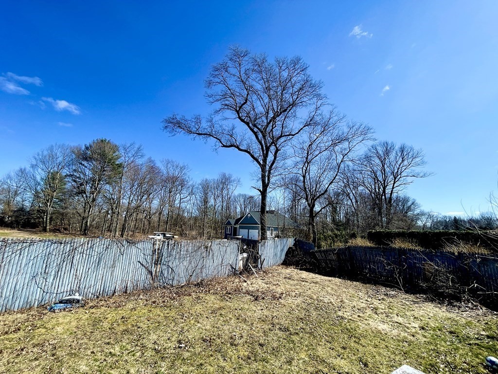 17 Vincent Drive West Springfield, MA 01089 - Photo 19 of 20