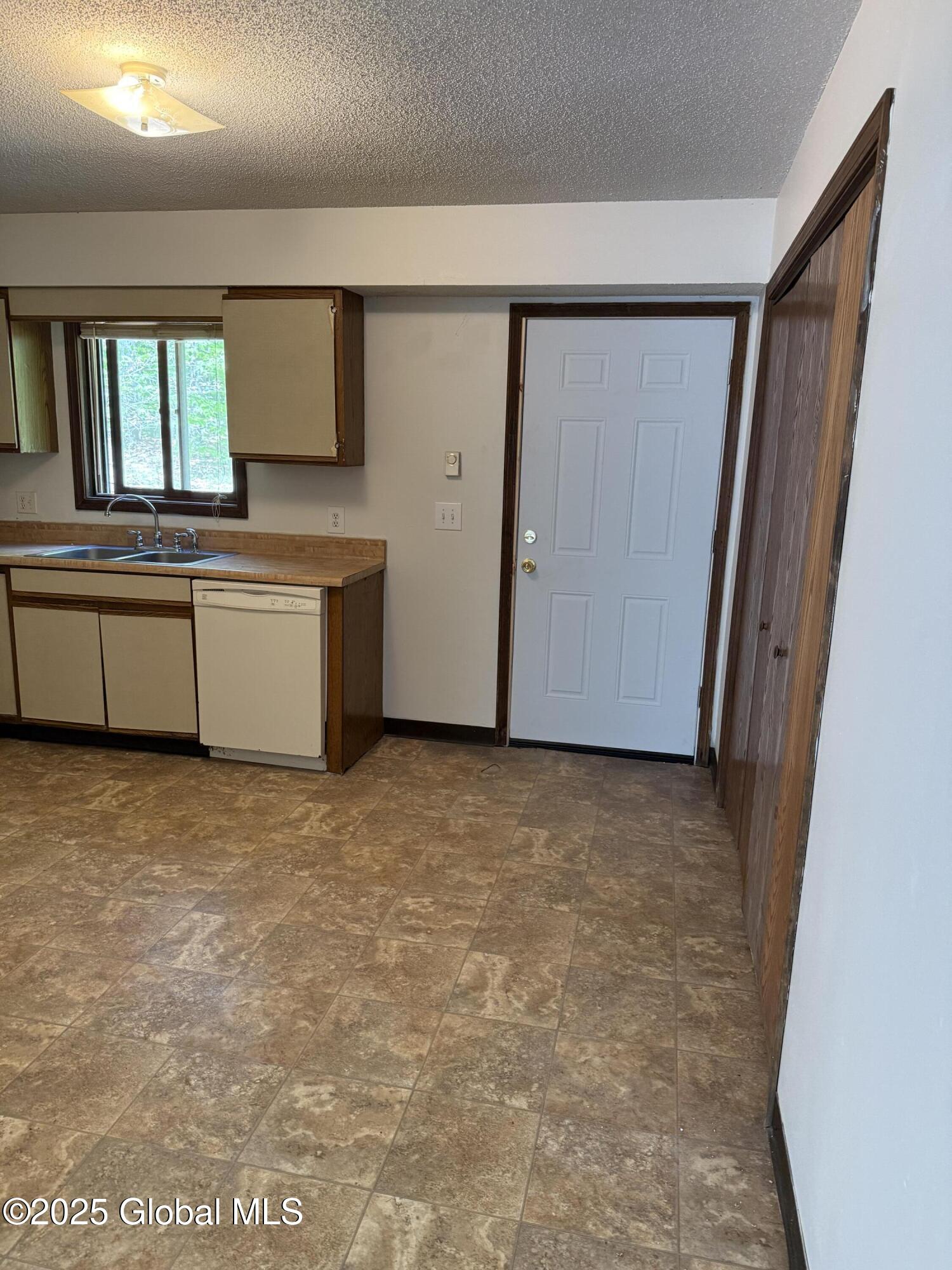 7112 Antioch Road, Unit A Middle Grove, NY 12850 - Photo 2 of 12 IMG_1226