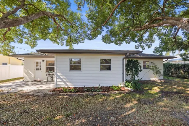 $539,900 | 1471 Gladys Circle, Dunedin, FL 34698