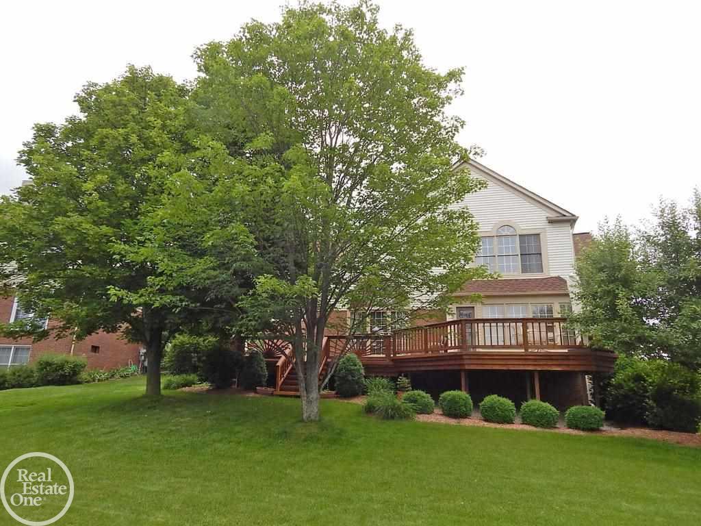 1695 Devonwood Drive Rochester Hills, MI 48306 - Photo 35 of 37
